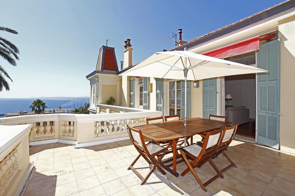 Palmeraie - Magnifique Appartement D'Epoque Avec Vue Mer 4 Personnes Avec Terrasse Le Port Nice Rum bild