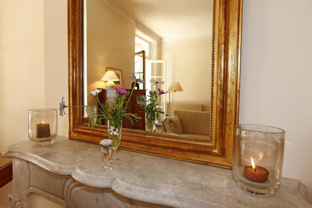 Palmeraie - Magnifique Appartement D'Epoque Avec Vue Mer 4 Personnes Avec Terrasse Le Port Nice Rum bild